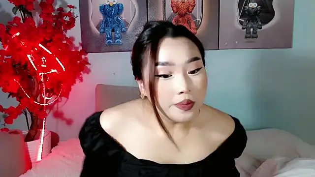 Freechat ichiben on StripChat