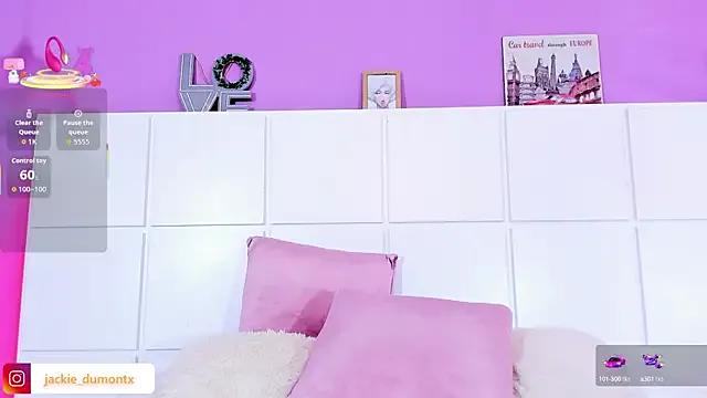 Freechat JackieDumont1 on StripChat