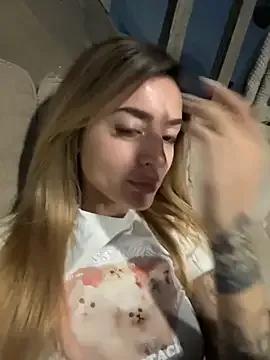 StripChat Jasmine_urPrincess is Freechat Jasmine_urPrincess — Suck the tongue