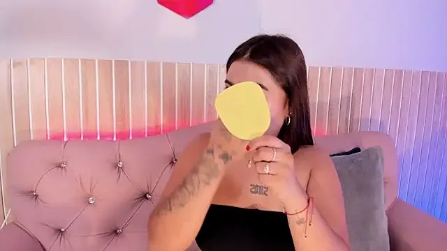 Freechat jessymorgan_ on StripChat