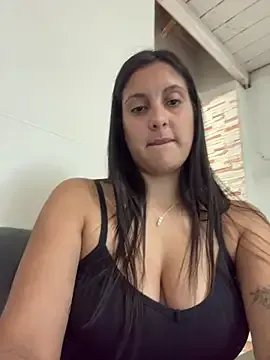 Jimena_luvv — aceite en todo el cuerpo