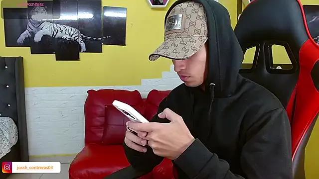 Freechat jose_sexycumm on StripChat