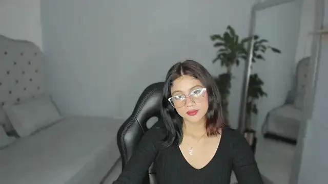 Freechat Julieth_brown_ on StripChat