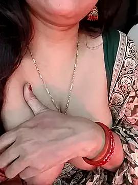 Freechat kaamuk_shweta on StripChat