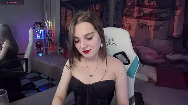 Freechat kaisajenner on StripChat