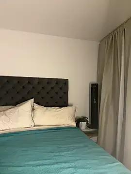 Freechat kamivolkano on StripChat