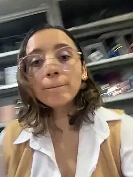 Group Kay_LustyWife on StripChat