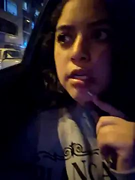 Freechat Khloekiss on StripChat