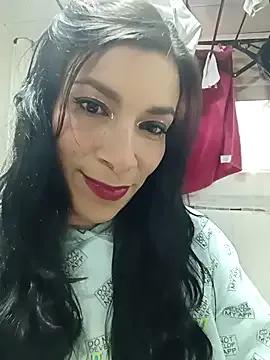 Freechat kim_lebanon on StripChat