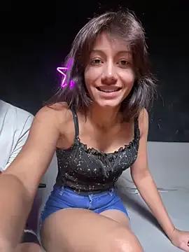 Freechat Kiscsillagg on StripChat