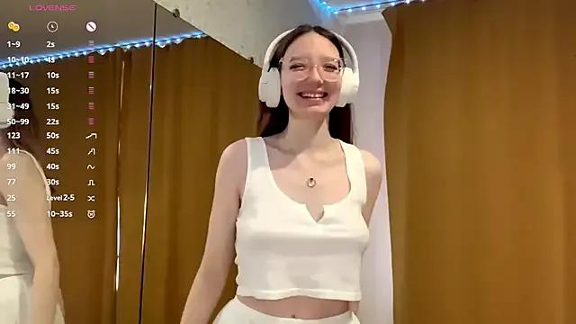 Freechat KrystinFunches on StripChat