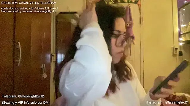 Freechat laiaamelie on StripChat