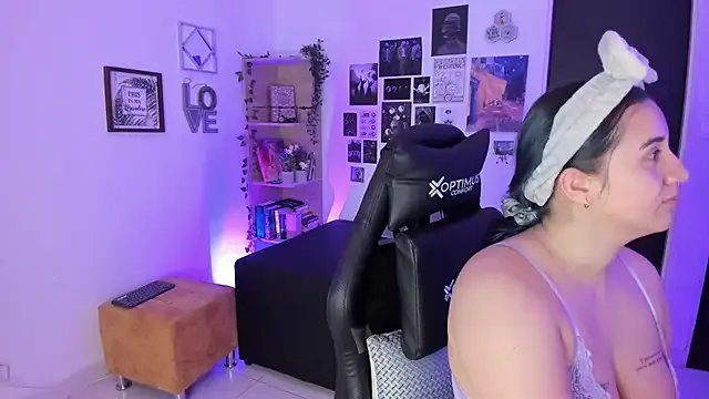 Freechat Lana_Herondale on StripChat