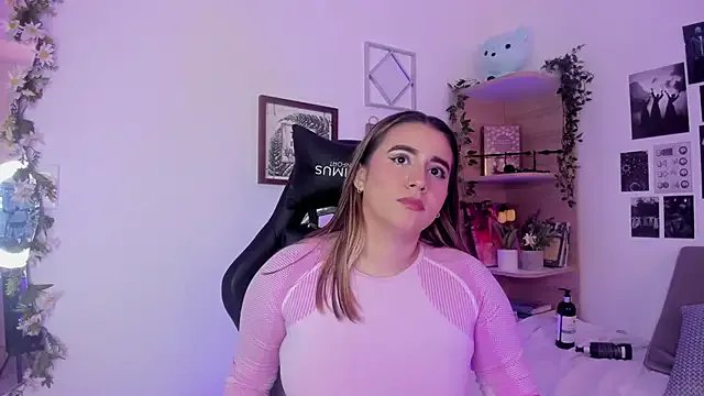 Freechat Lana_Herondale on StripChat