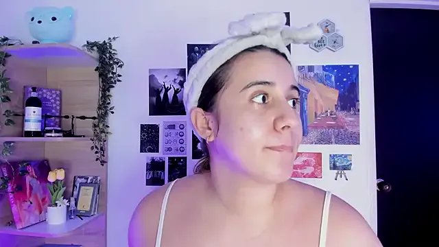 Freechat Lana_Herondale on StripChat