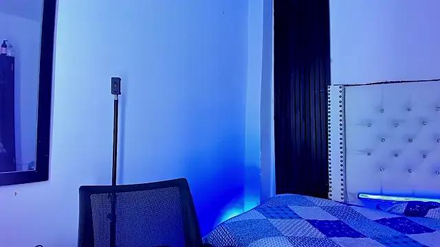 Freechat Latin_Boyss_ on StripChat