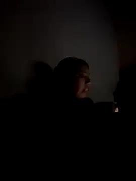 StripChat latinahorny11 is Freechat latinahorny11 — Off shirt/ fuera blusa