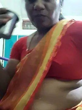 Freechat laxmipriya143 on StripChat