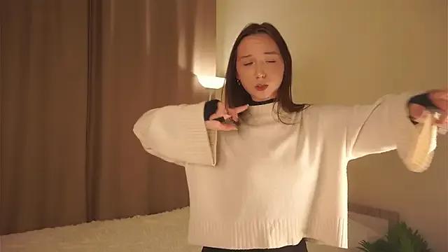 Freechat LeonaBelhumeur on StripChat