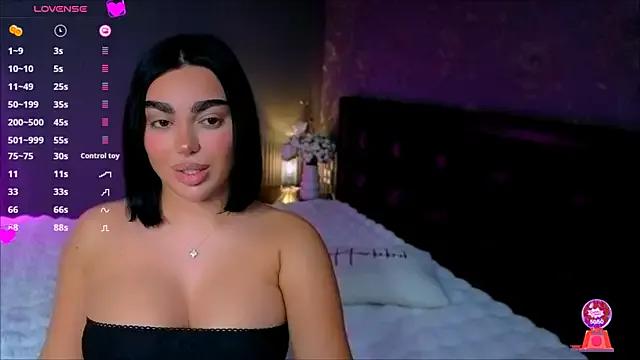 Freechat Leyla__Demir on StripChat