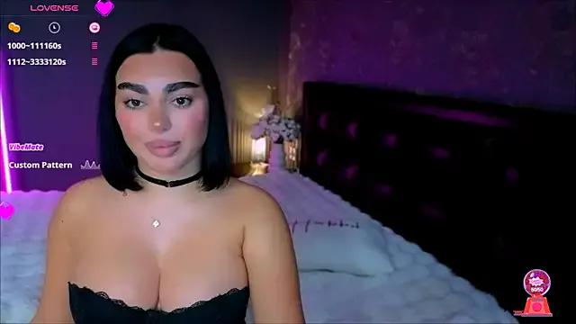 Freechat Leyla__Demir on StripChat