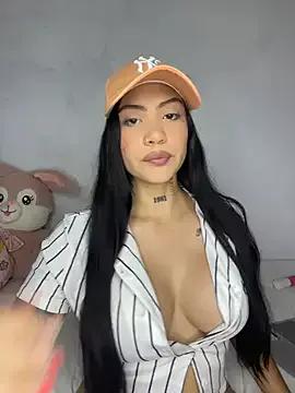 Freechat liahouses on StripChat