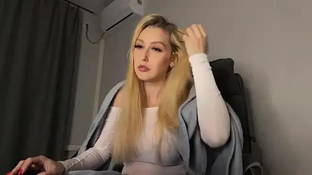 StripChat Liya_Liss is Freechat Liya_Liss — Playful Look Challenge