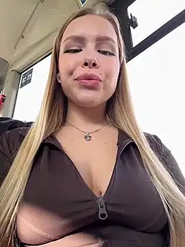 Freechat Liza_risky on StripChat