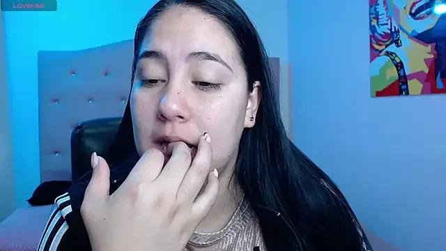 Freechat lizzaxs on StripChat