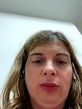 StripChat Lombada is Freechat Lombada — Shorts ausziehen