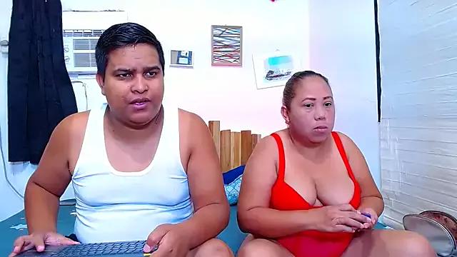 Freechat lucasandSofi on StripChat
