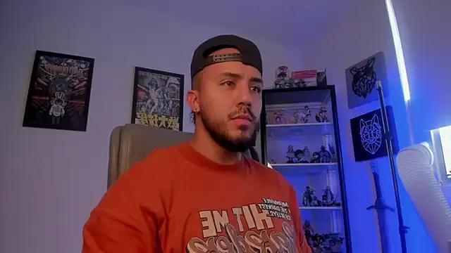 Freechat luck_spartans on StripChat