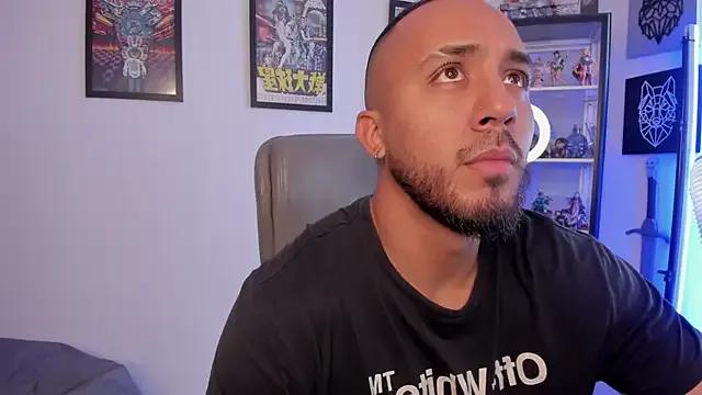 Freechat luck_spartans on StripChat