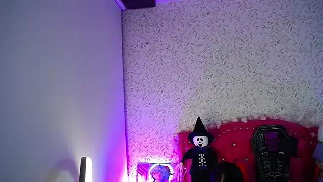 Freechat luly_pink on StripChat