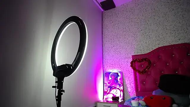 Freechat luly_pink on StripChat