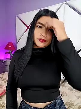 Private LunaaRosse on StripChat