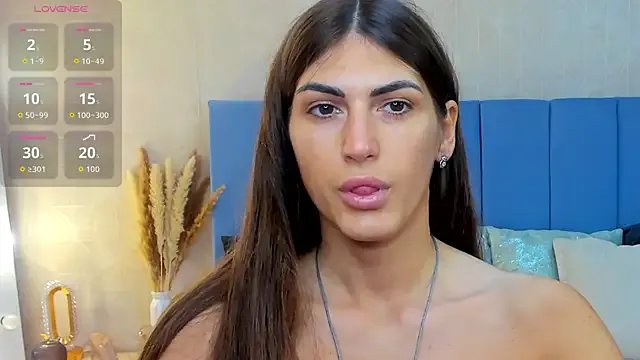 Freechat MaggieTurner on StripChat