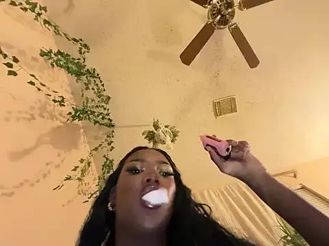 Freechat magicalc00ch on StripChat