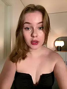 Freechat MaribelRiver on StripChat