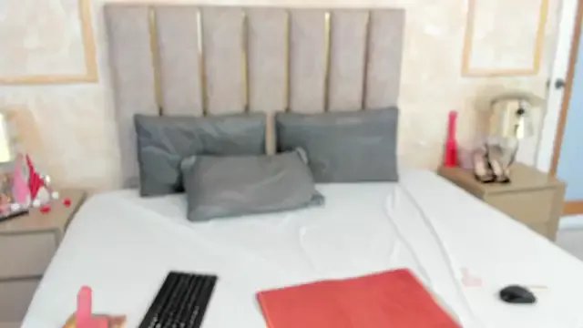 Freechat Maristxxr on StripChat