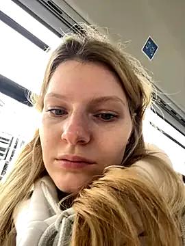 Freechat MaryHiggins on StripChat