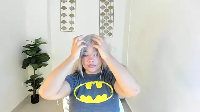 Freechat Mathilde_lina on StripChat