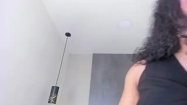 Freechat memphiswilliam on StripChat