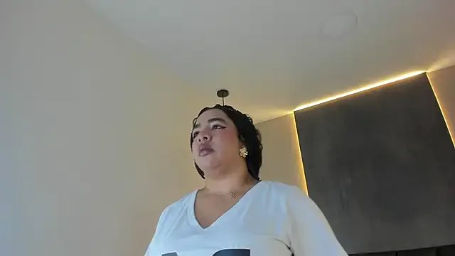 Freechat memphiswilliam on StripChat