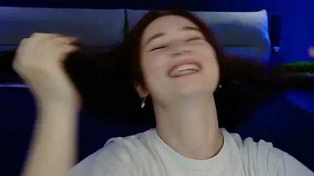 Freechat Meri_Cutte on StripChat