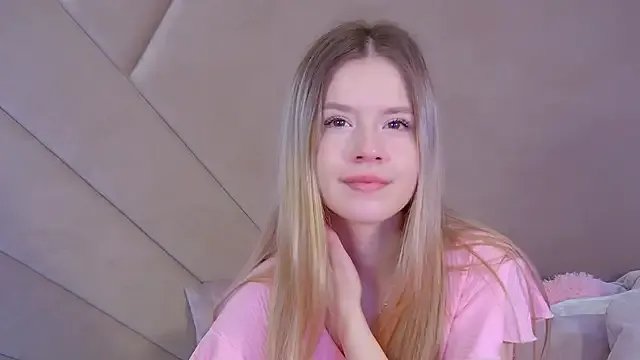 Freechat MilanaBalmain on StripChat