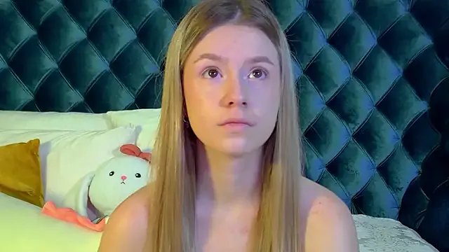 Freechat MilanaBalmain on StripChat