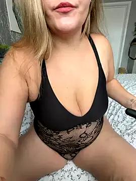 StripChat miss_pixie69X is Freechat miss_pixie69X — Close up dildo fuck