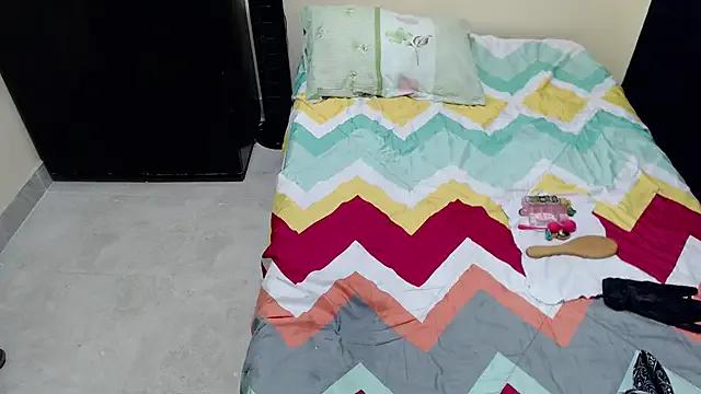 Freechat missblu on StripChat