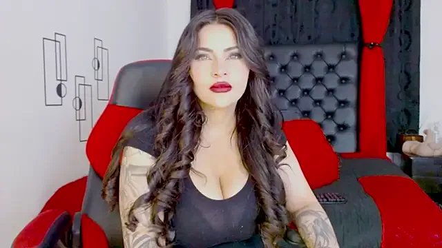 Freechat misslombana on StripChat